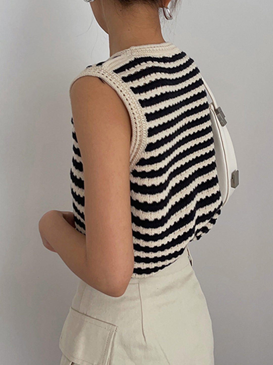 Yara - Striped Sleevles Top